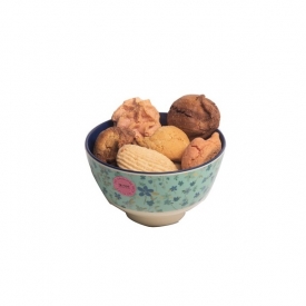 The bowl with chocolates - La Biscuiterie Lolmede